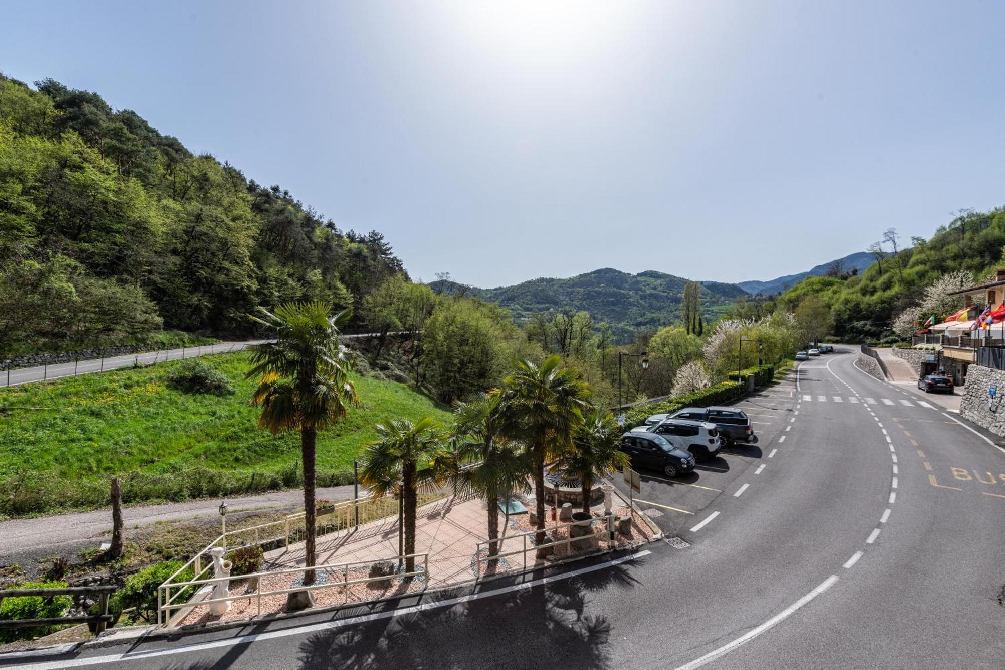 Residence Tatiana Dependance Tremosine Екстер'єр фото